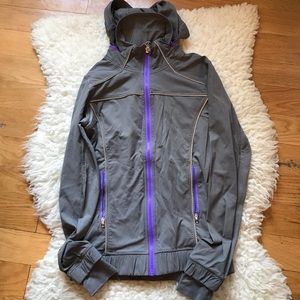IVIVVA grey jacket